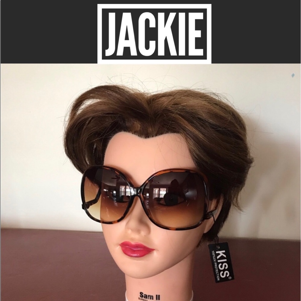 “Jackie” BLACK ONLY 70’s style sunglasses